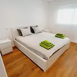 Veronique